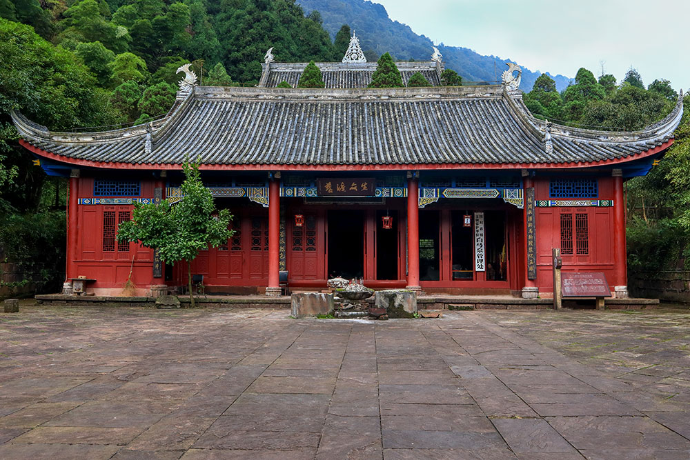 雅安白马泉佛殿