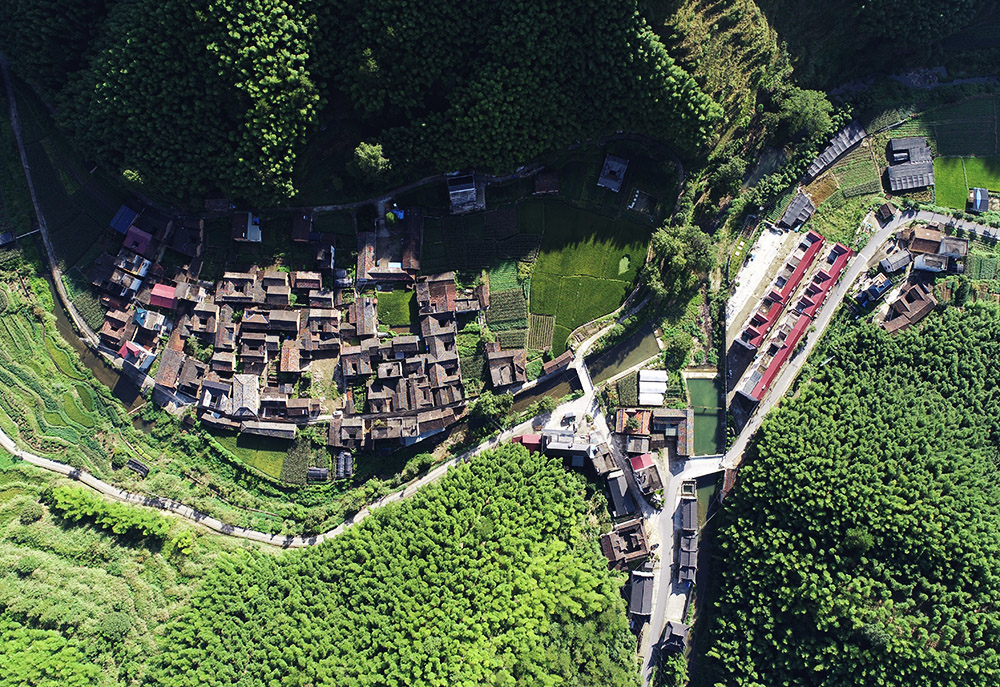 金融助力传统村落保护(组照)-坚持·梦想——第九届包商银行杯全国"小