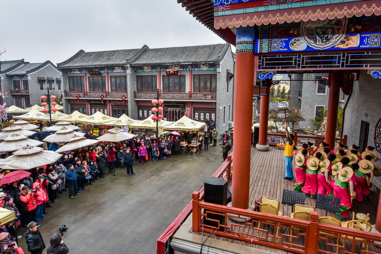 正月十五搭戏台