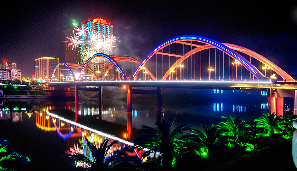 04--dsc_5401邵阳西湖桥 俯瞰 1999年9月建成投用 2013.04.15摄.jpg