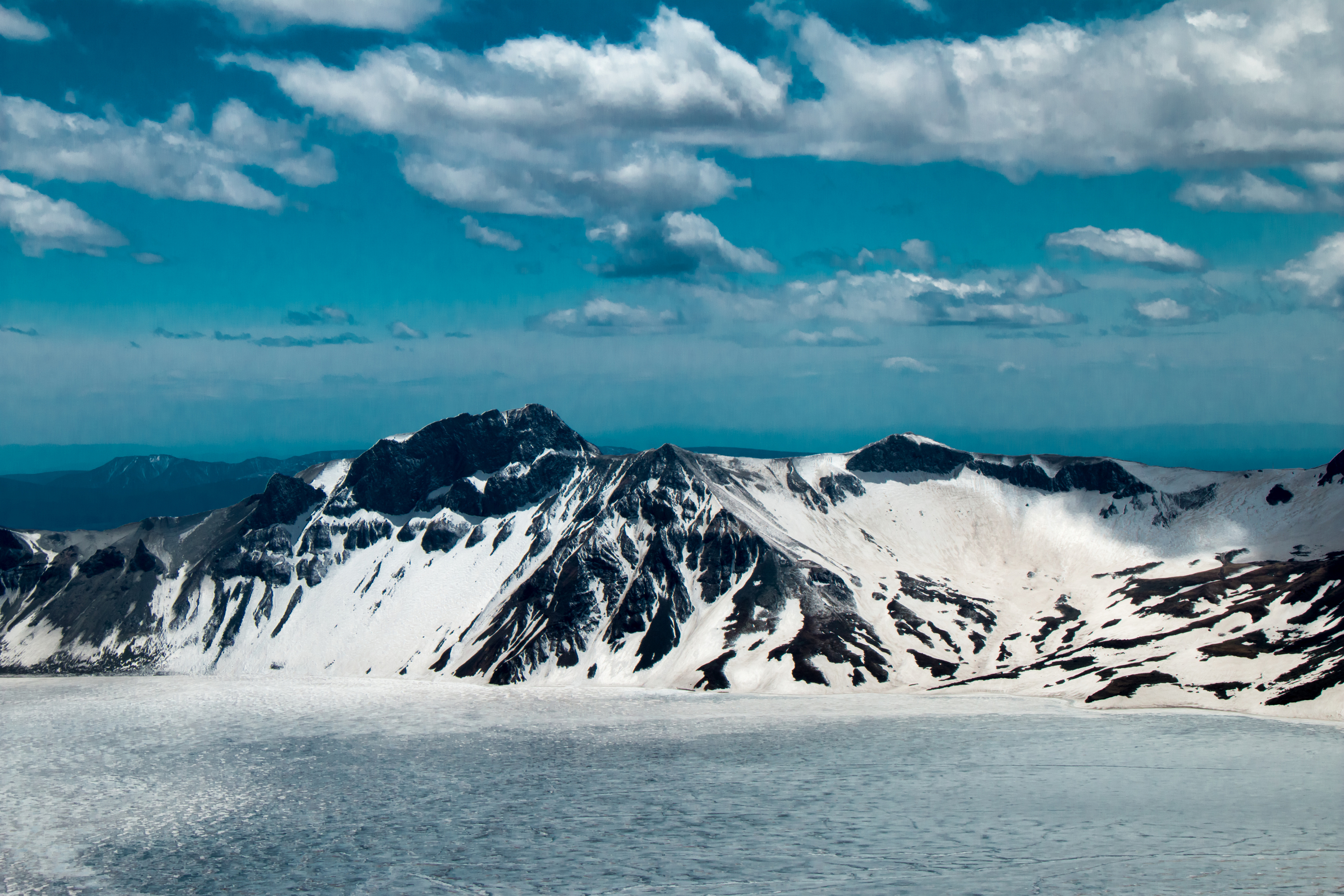 拍摄于2015年 月长白山天池