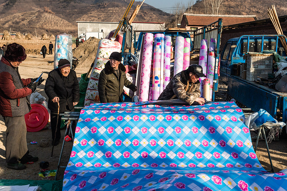 06, 2018年12月19日拍摄于河北省秦皇岛市青龙县大集.jpg