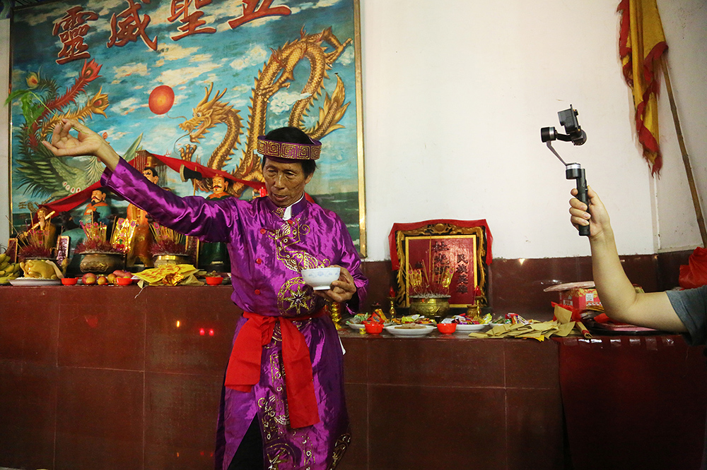 广西京族哈节之祭祀海神(组照12幅)