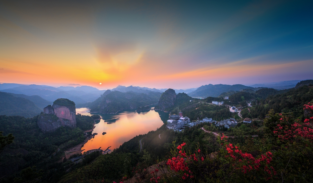 日落九仙湖 2019年4月8日 摄于铜钹山景区
