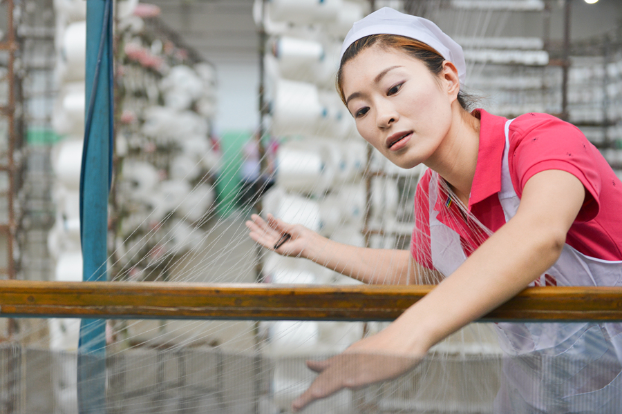 新一代纺织女工(组照6)