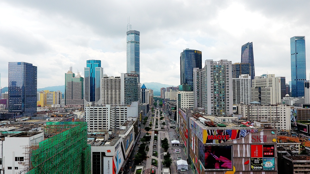 鸟瞰深圳华强北步行街