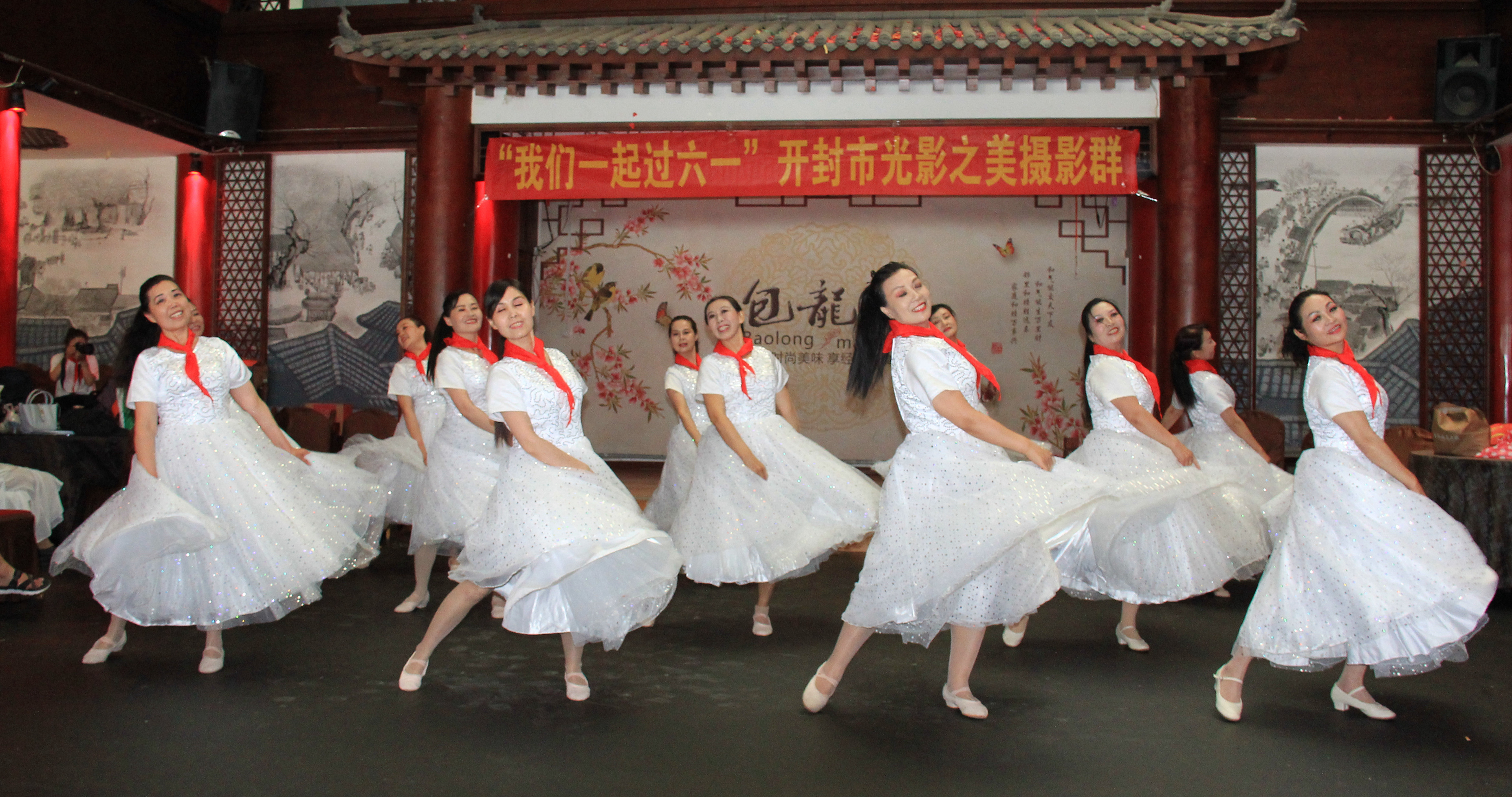 《欢度六一儿童节》