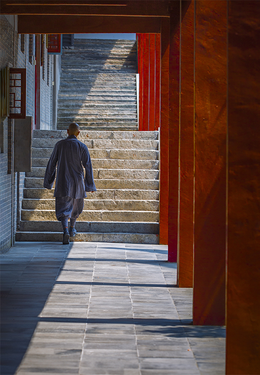 佛境独步-"摄影小镇——禅韵宝峰" 全国摄影大展投稿区-大众摄影网