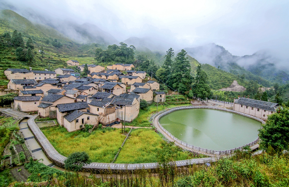 绿水青山我的家(政和西岩村全景) 2016年拍于西岩村