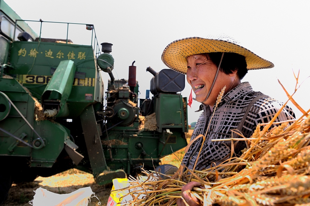 机械化为大农业插上腾飞的翅膀(组照)