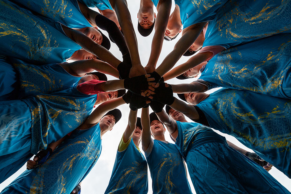 《团结就是力量》拍摄于2019.6.2江苏无锡.龙舟赛前相互鼓劲