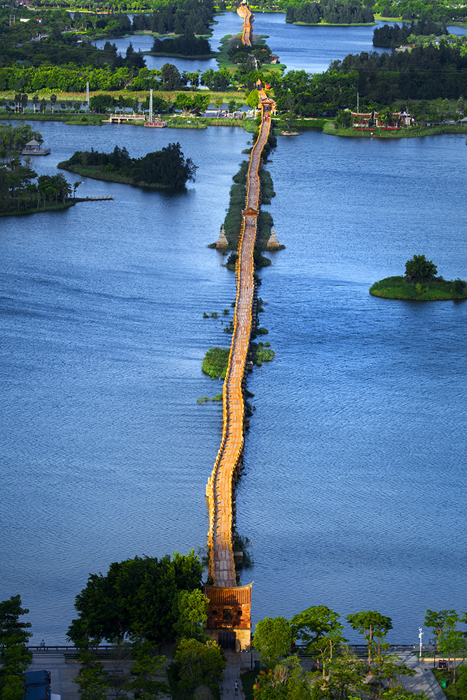 福建省晋江市五里桥,从建国初的脏乱差建设到现在的4a风景区,市民健身