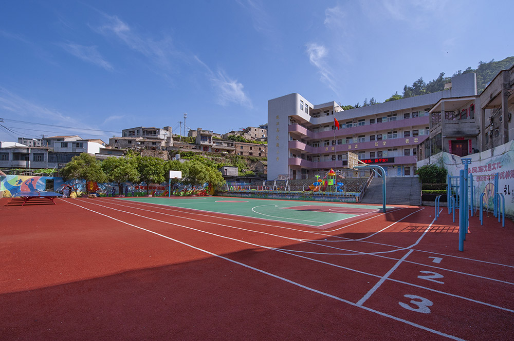 乡村小学(组照5) 福建省连江县筱埕镇定海小学.jpg
