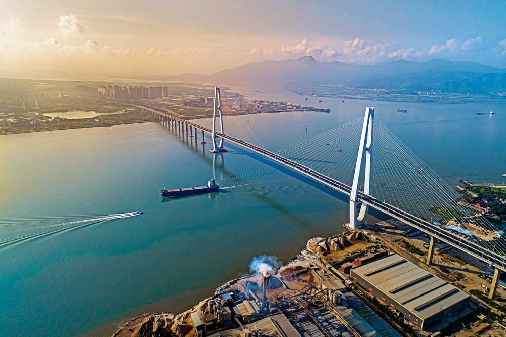 闽江第一高桥雄姿