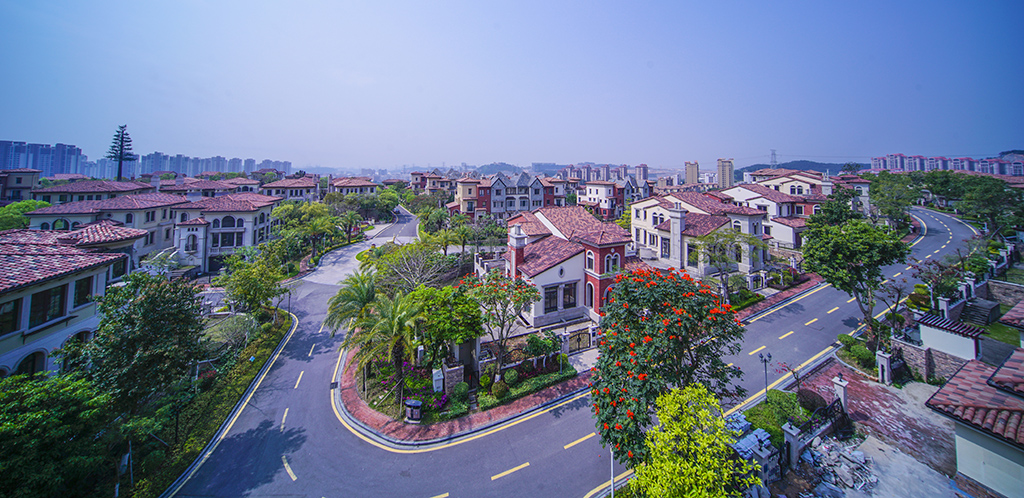 《新农村》 福建 晋江紫帽山,自唐以来,即是著名的旅游风景胜地.