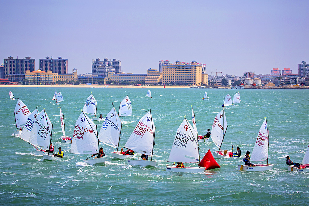 帆挂西沙湾-"我和我的祖国"摄影类征稿区-大众摄影网