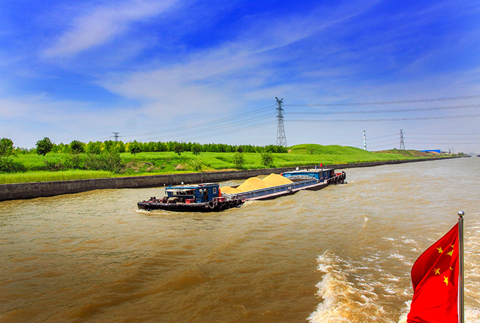 《黄金水道运输忙》组照(六幅)