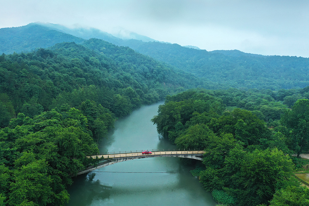 李琼 北潦河 江西省宜春市靖安县宝峰镇-1000.jpg