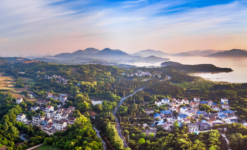 投稿区 69 田园2019(组照)   2019年5月24日,江苏常州溧阳市戴埠镇