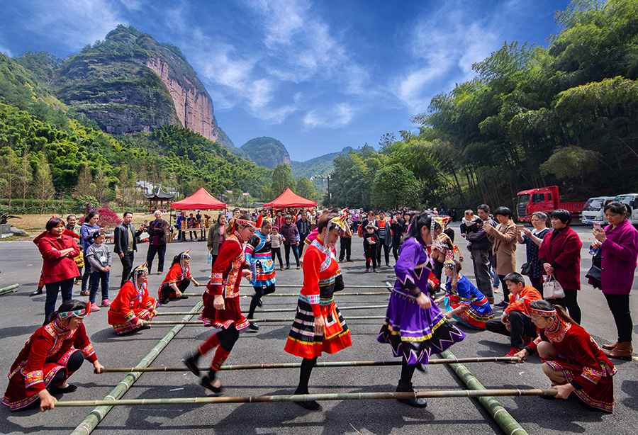 畲族竹竿舞-高帆杯"行走中国"全国摄影大展投稿区-大众摄影网 -