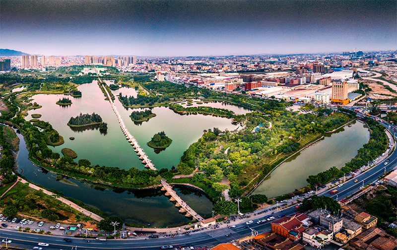 《魏巍五里桥》(组照)