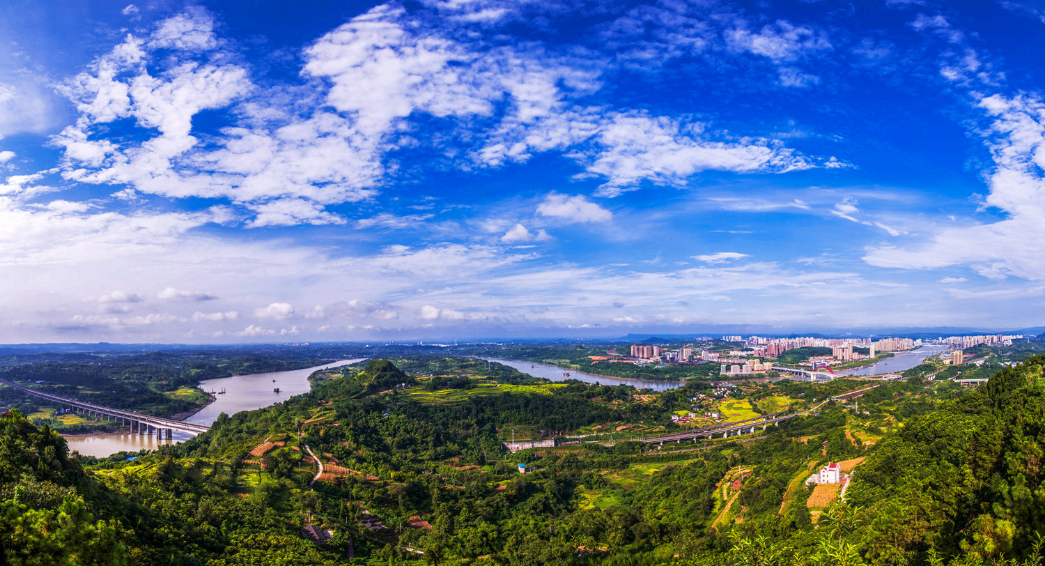 《半城山水 一城秀色》