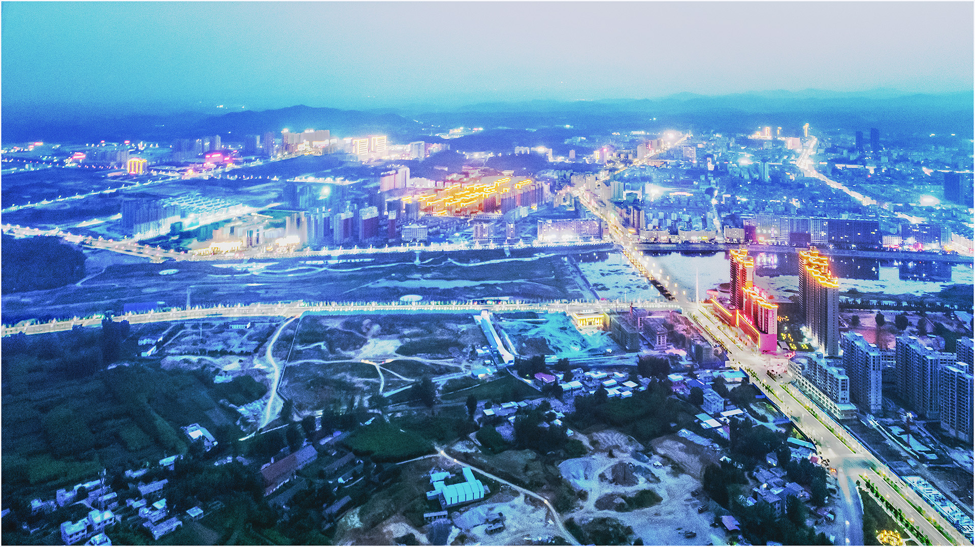 2019-7-13拍摄于南召县城 2019-7-13拍摄于南召县城 2019-7-13拍摄于