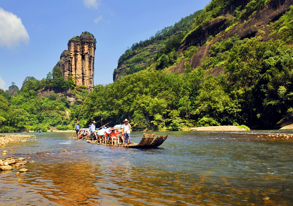 清新山水——陈少华 摄 2011年7月23日摄于福建武夷山.jpg