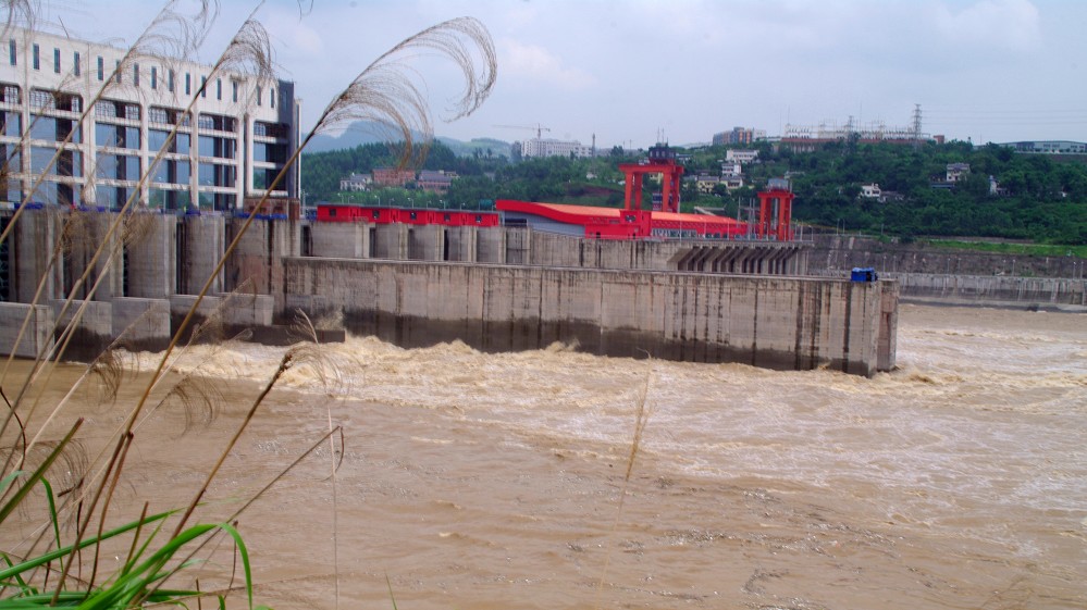 大展 征稿区 69 航电枢纽促进发展 (组图) 合川草街航电枢纽工程