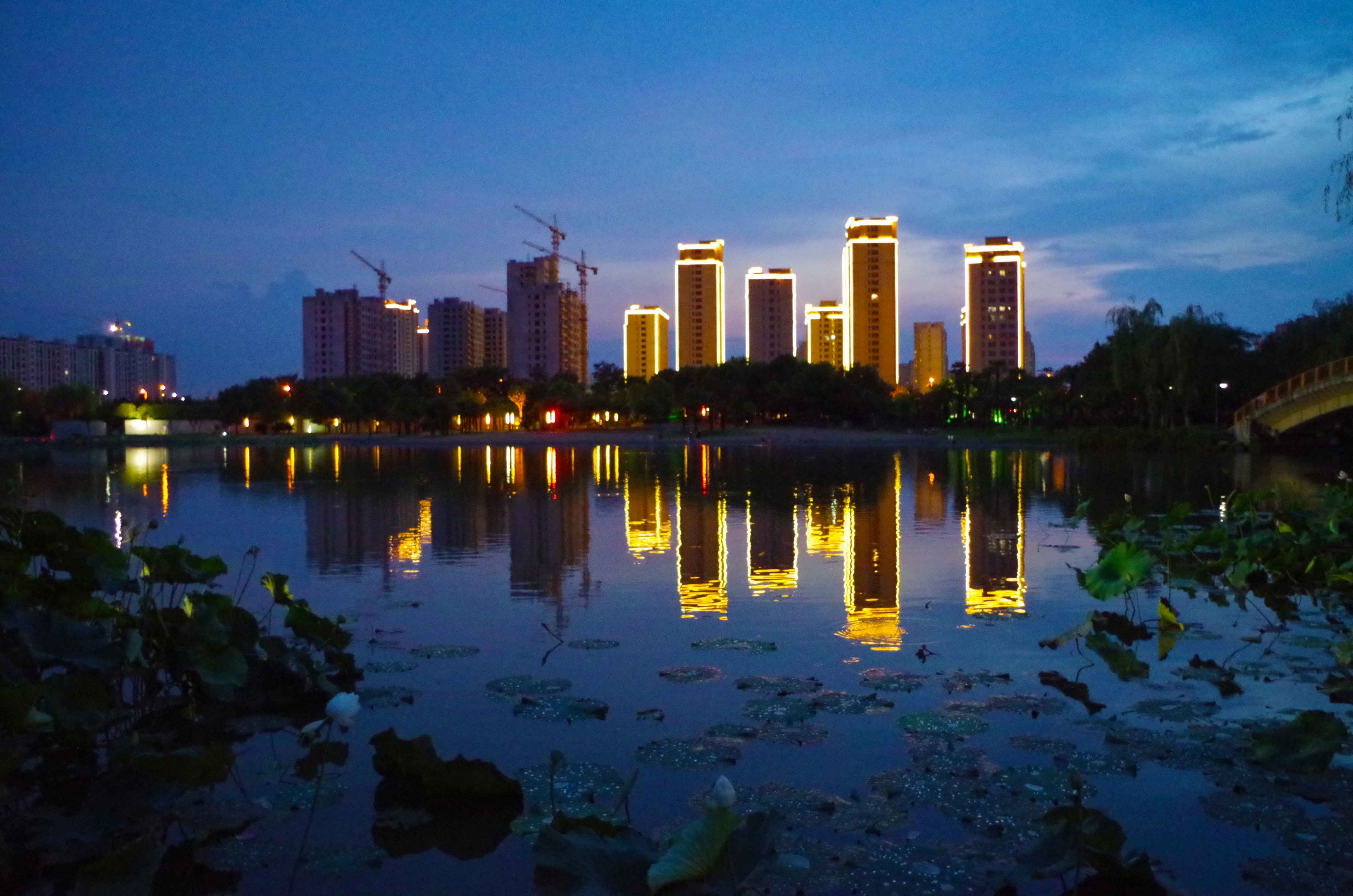 滨江新城夜景