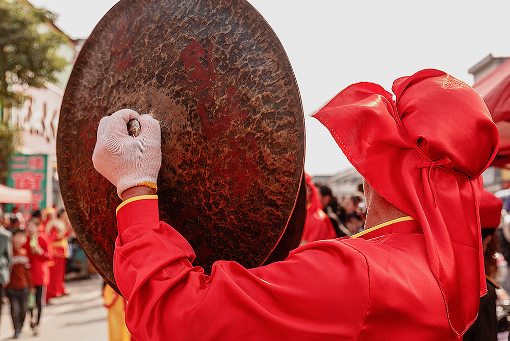 幸福的锣鼓敲起来