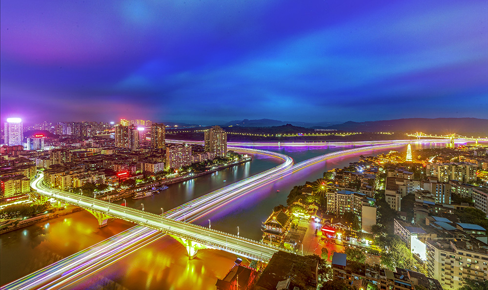 2019年6月11日摄于合川南津街