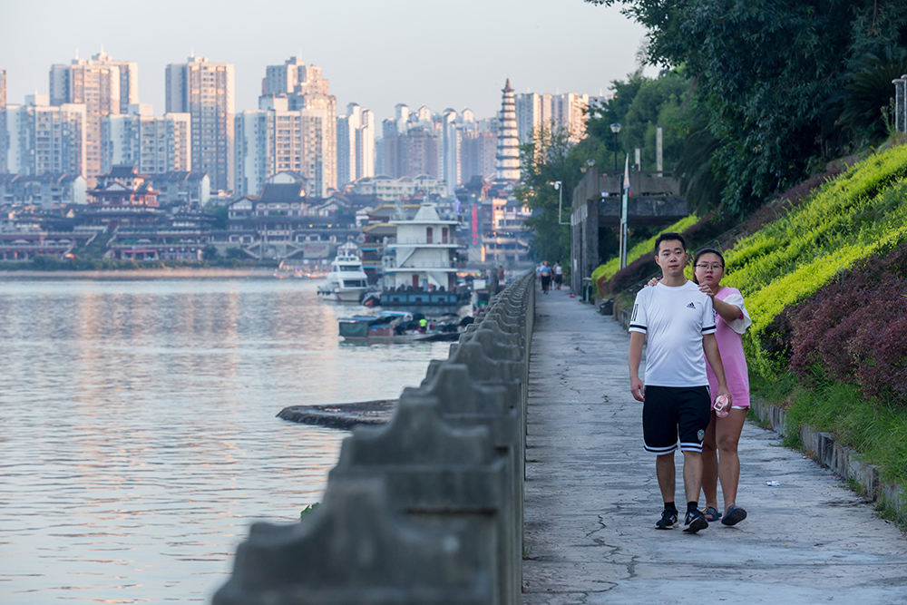 作品名称:爱的角落 作者:方杨 拍摄地点:合川区嘉滨路