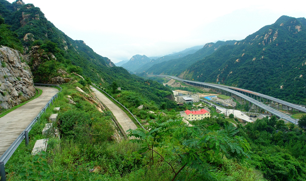 2009年摄于南召县回龙沟