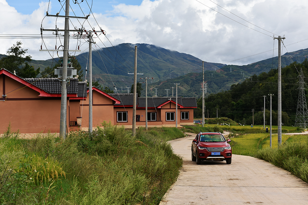 大凉山彝家新寨