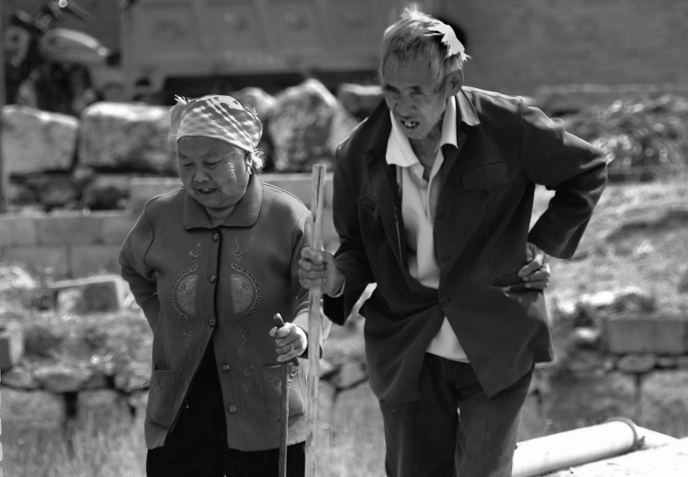 《老夫老妻》-中国第二届扶贫公益摄影大展投稿区-大众摄影网