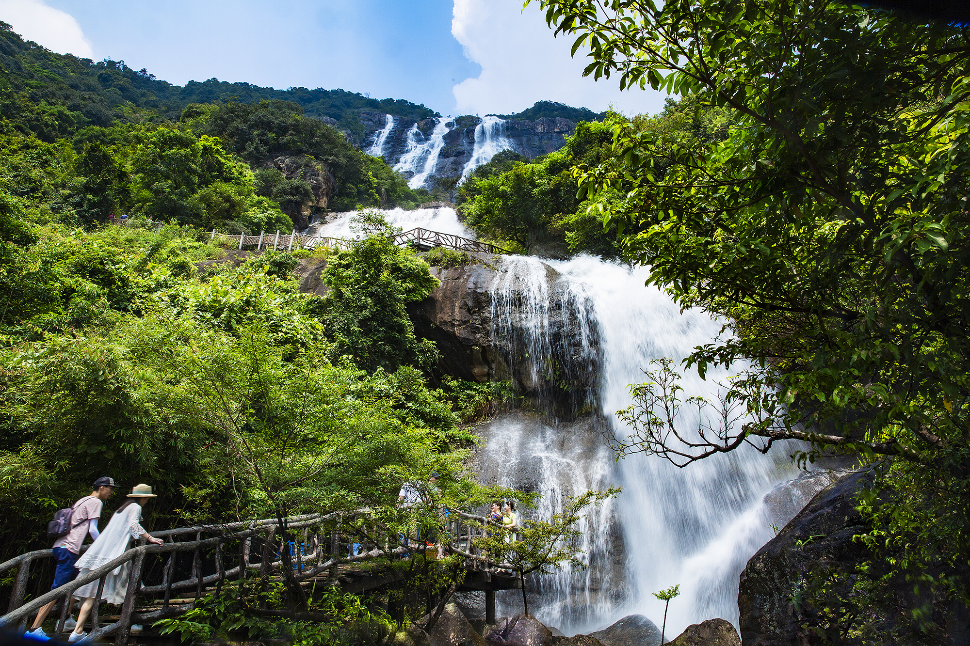 白水寨之魂--瀑布群组照