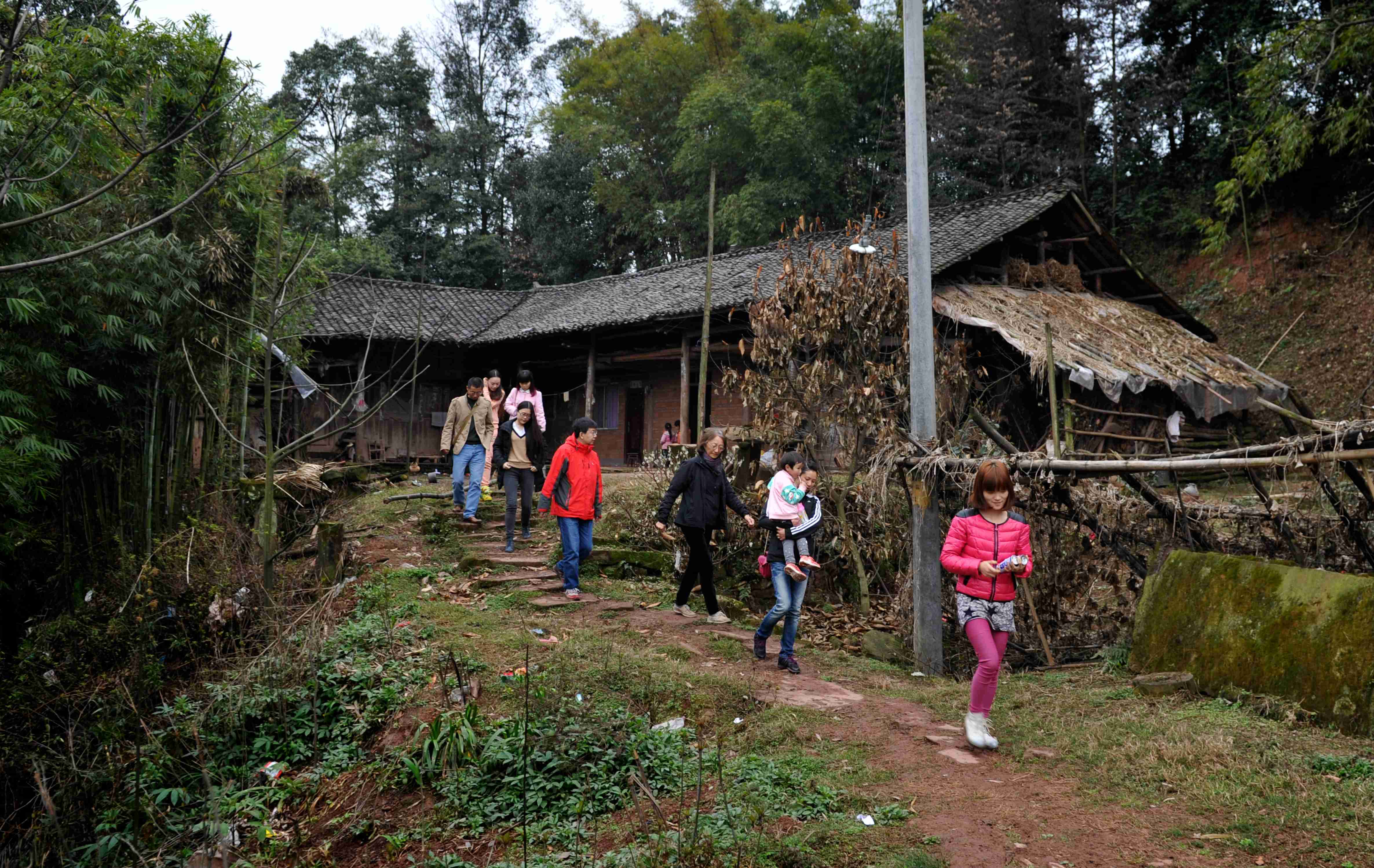 2016年摄于洪雅县中山乡西庙村