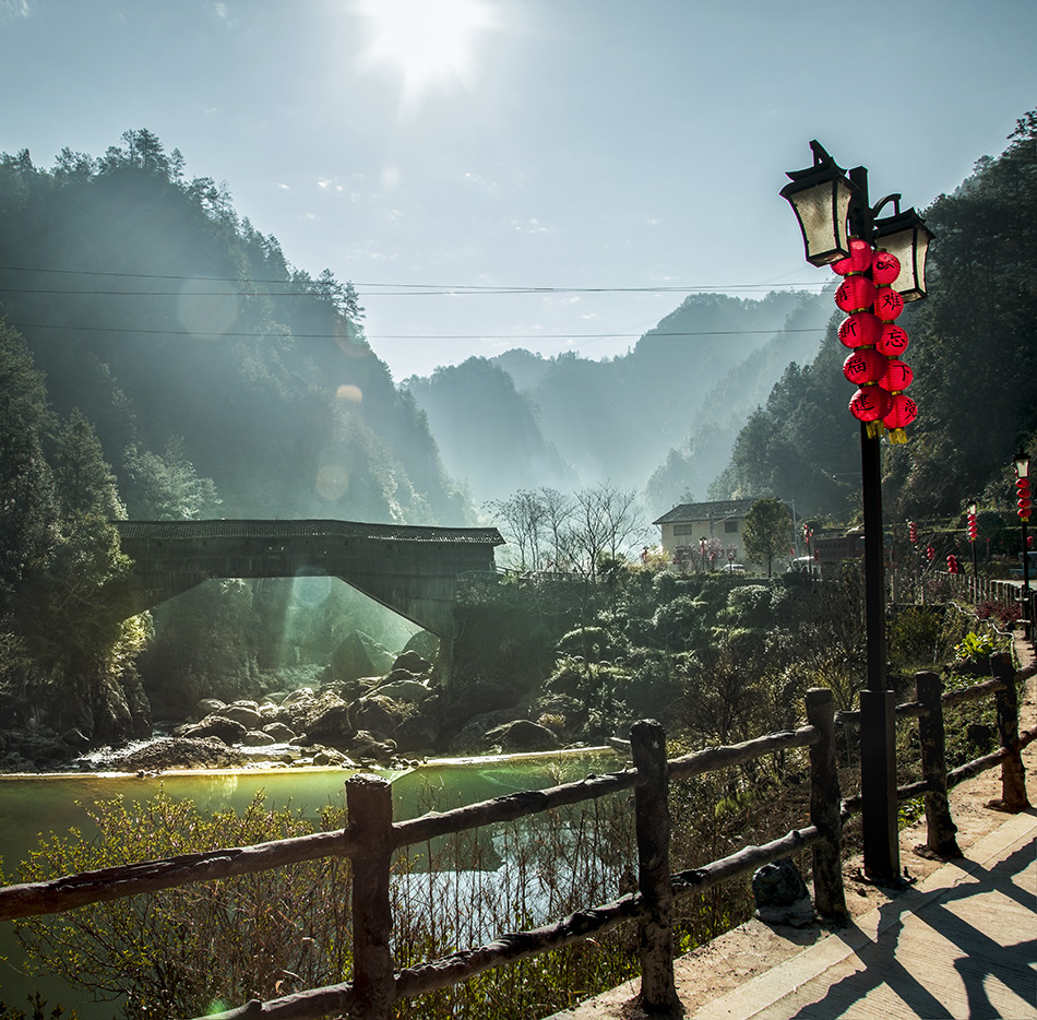 廊桥·流水·人家》(组照1-6)  本组作品摄于福建省寿宁县下党乡