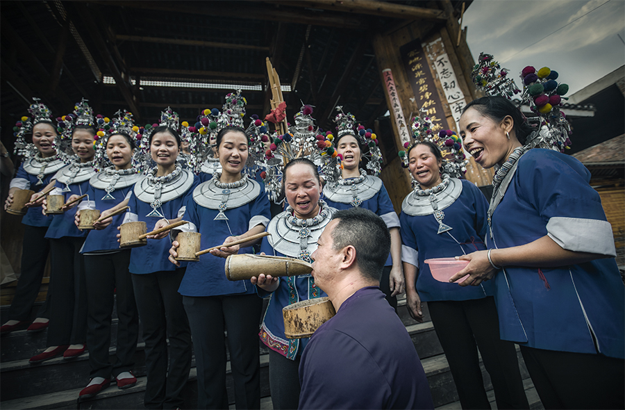 8拍摄于广西三江程阳八寨,旅游扶贫,热情好客的侗家人用独特的习俗在