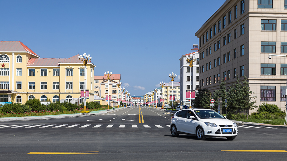 蓝天无尘掩重门-"中国冷极61根河"全国摄影大展投稿区-大众摄影网