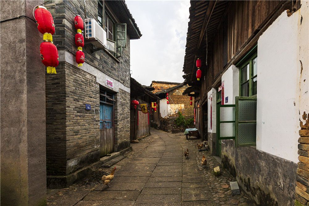 古镇小弄堂