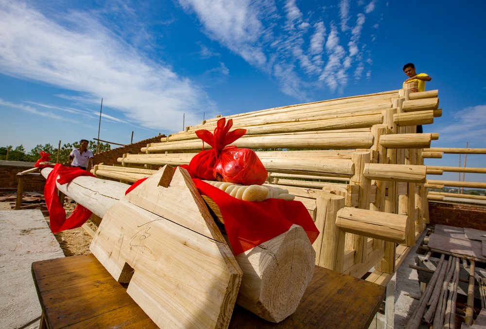 上梁恰逢黄道日
