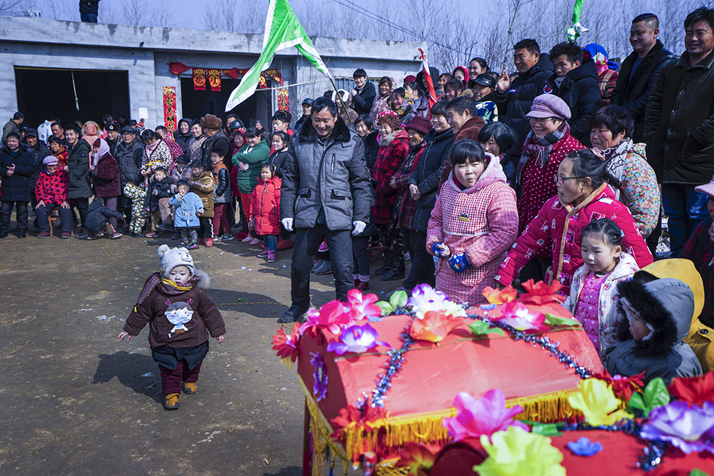 《邳州乡戏(组图2)》2019年2月摄于邳州市赵墩镇.