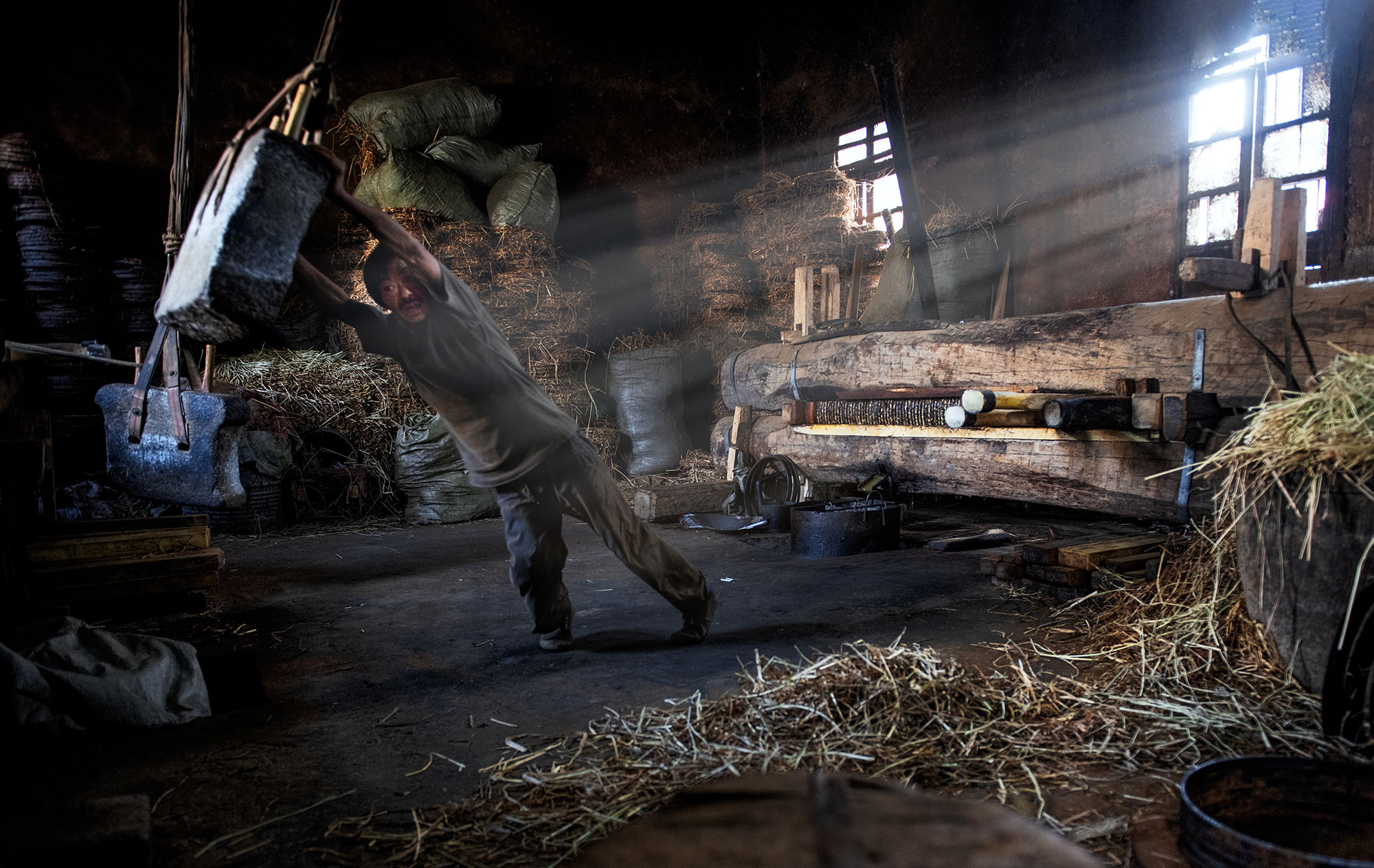 18徽州古老木榨油坊拍摄