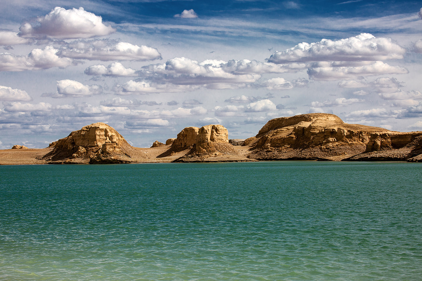 大美青海 之 水上丹霞