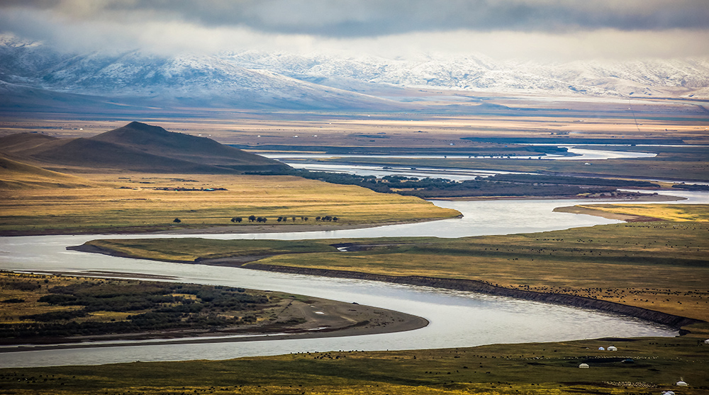 照片拍摄于2015年10月四川省阿坝藏族羌族自治州若尔盖县唐克乡黄 