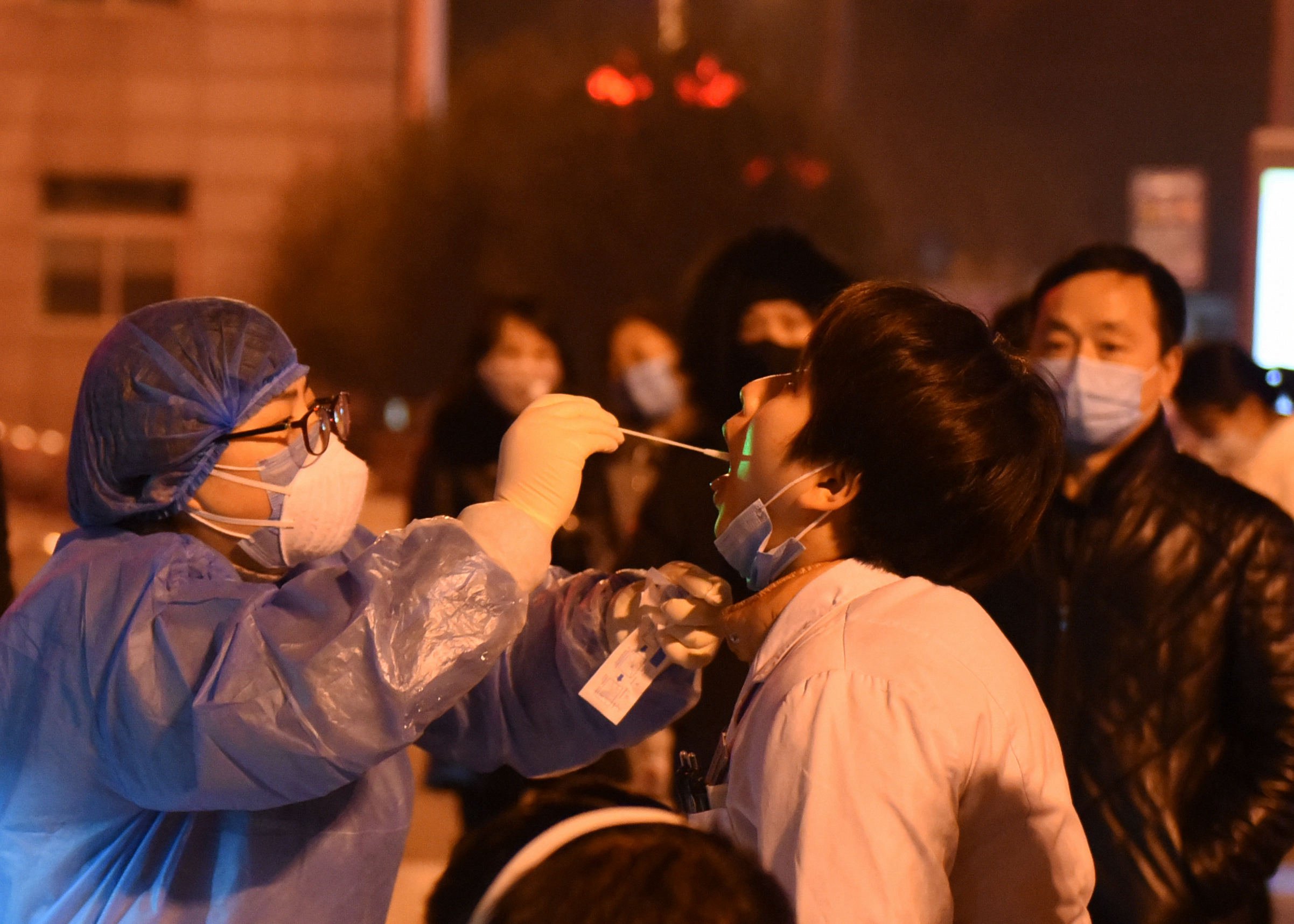 取样-"我遇见最美的光"——第五届全国医务人员摄影大展-战疫之光征稿