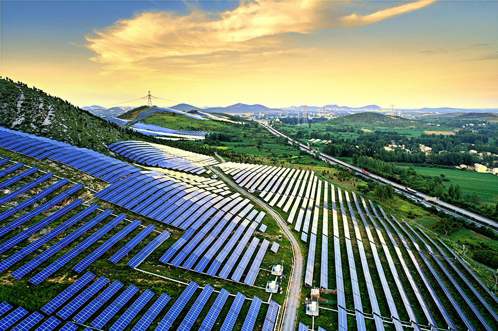 新能源助力新农村脱贫攻坚(组图)