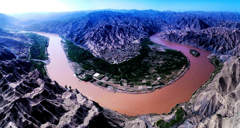 拍摄于宁夏中卫市黄河黑山峡